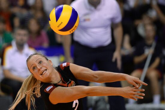 European Women's Volleyball Championship. Finals