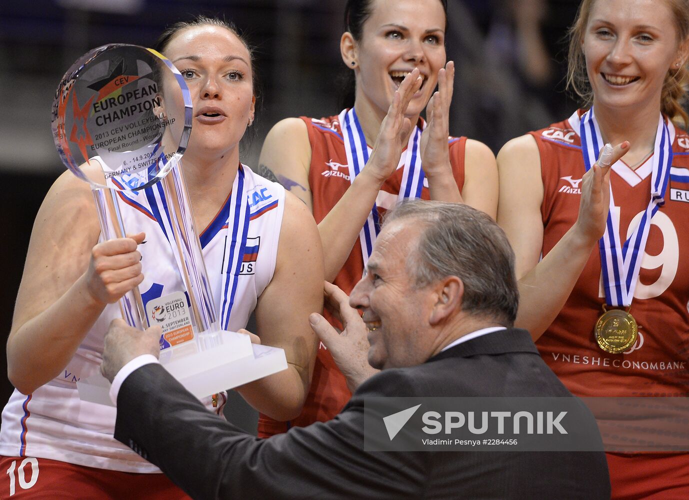 European Women's Volleyball Championship. Finals