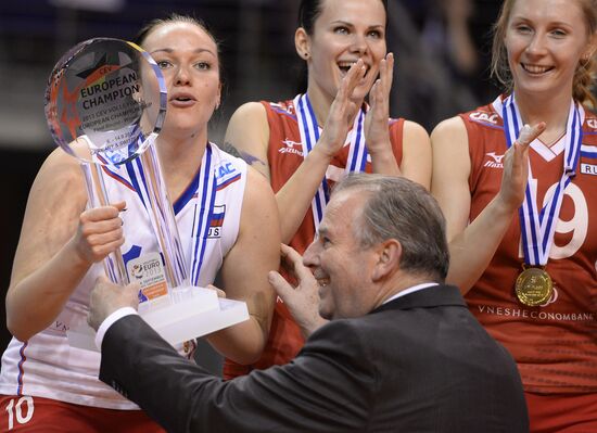 European Women's Volleyball Championship. Finals