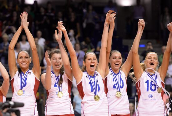 European Women's Volleyball Championship. Finals