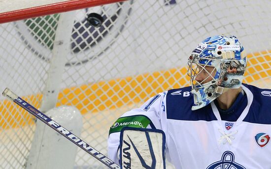 Kontinental Hockey League. CSKA vs. Dynamo