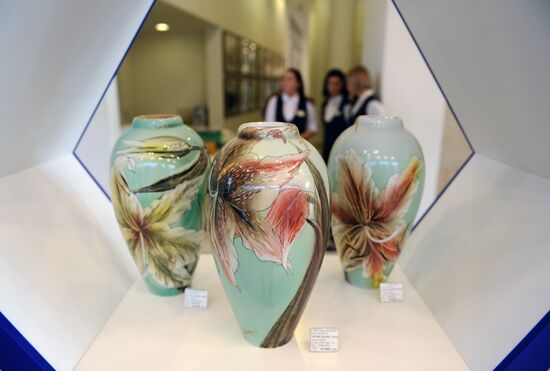 Opening of Images of Russia exhibition and sale