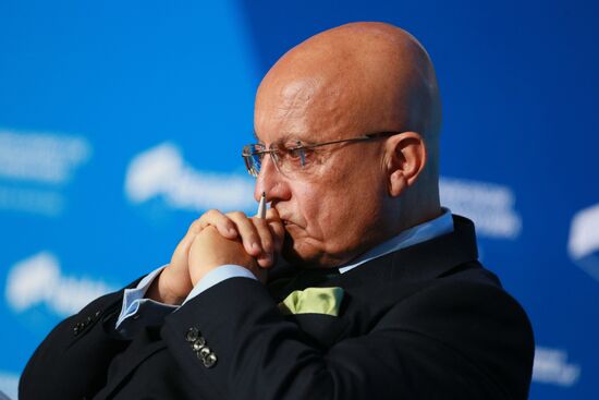 Svetlana Mironyuk at meeting of Valdai Discussion Club