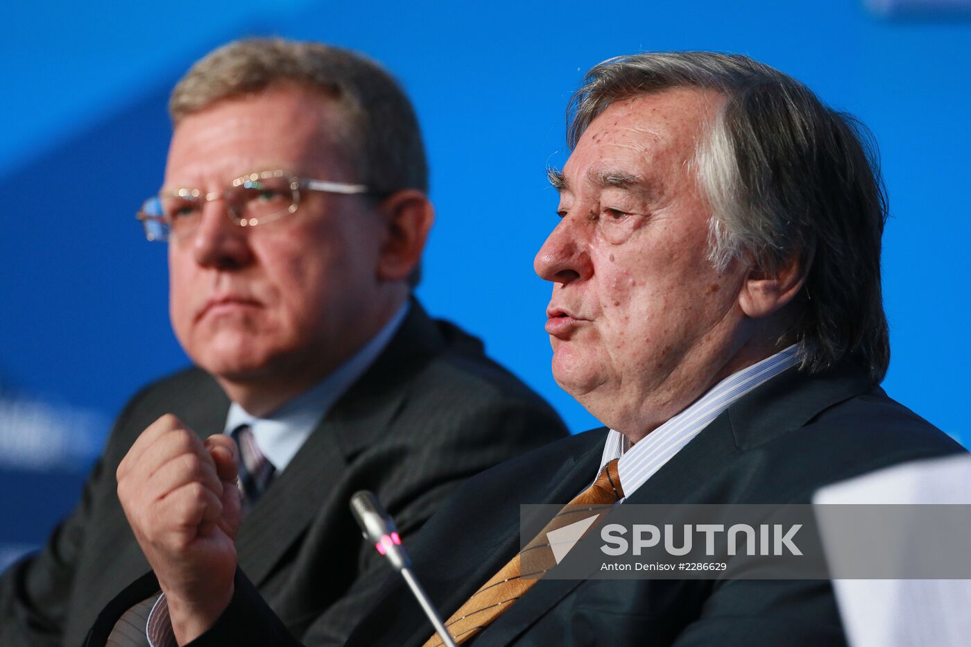 Svetlana Mironyuk at meeting of Valdai Discussion Club