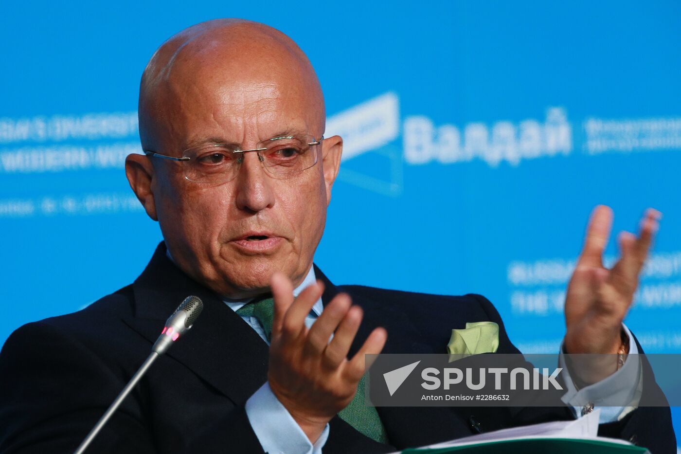 Svetlana Mironyuk at meeting of Valdai Discussion Club