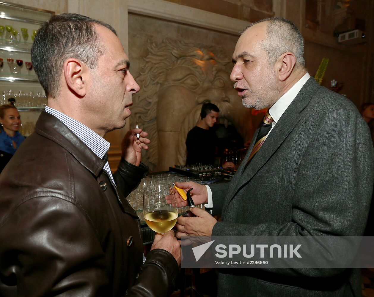 Vadim Zakharov's exhibition kick-off dinner