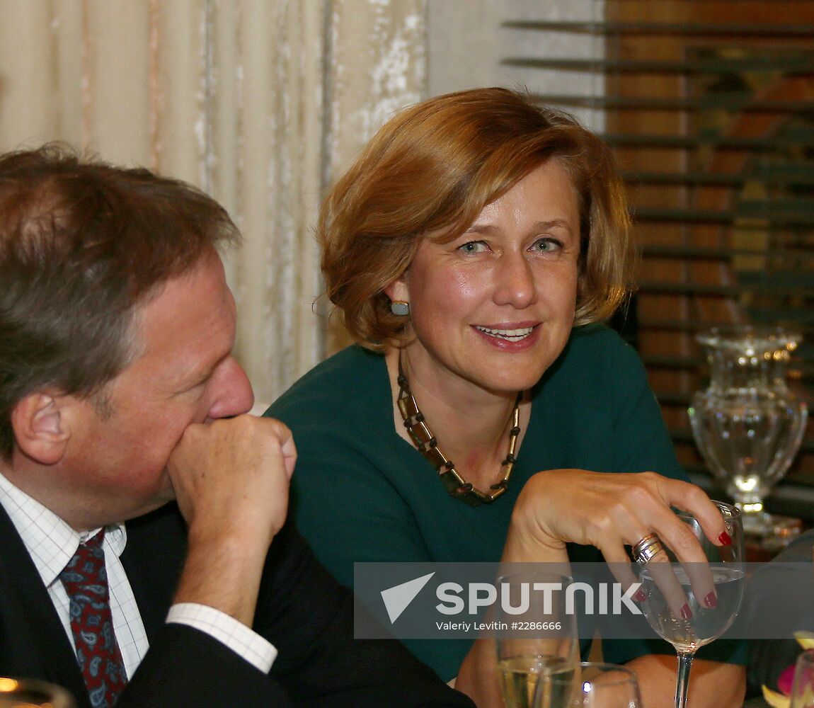 Vadim Zakharov's exhibition kick-off dinner