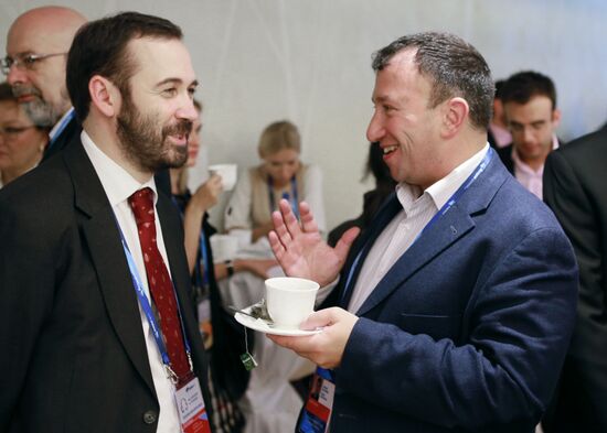 Svetlana Mironyuk at meeting of Valdai Discussion Club