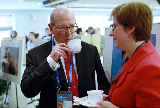 Svetlana Mironyuk at meeting of Valdai Discussion Club