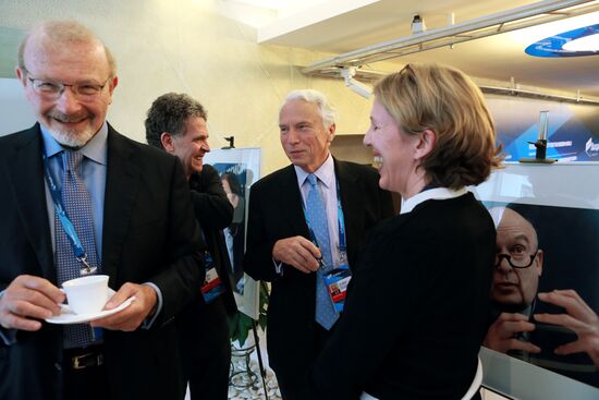 Svetlana Mironyuk at meeting of Valdai Discussion Club