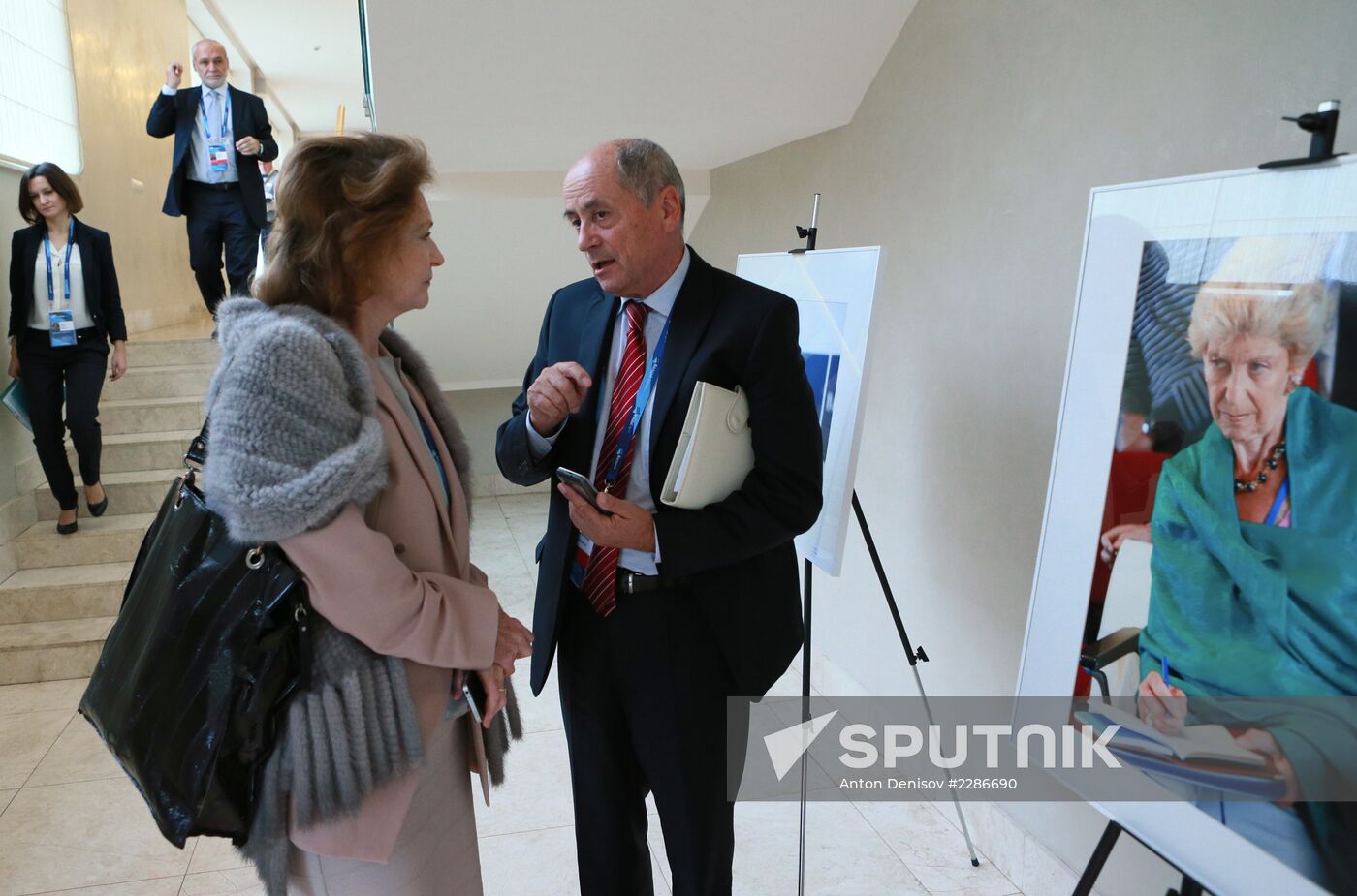 Svetlana Mironyuk at meeting of Valdai Discussion Club