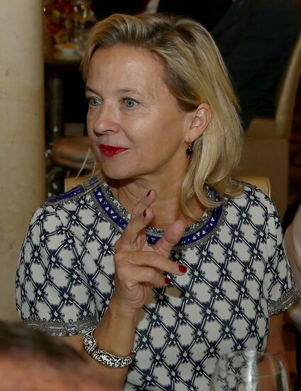 Vadim Zakharov's exhibition kick-off dinner