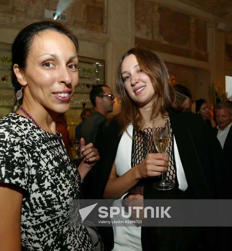 Vadim Zakharov's exhibition kick-off dinner