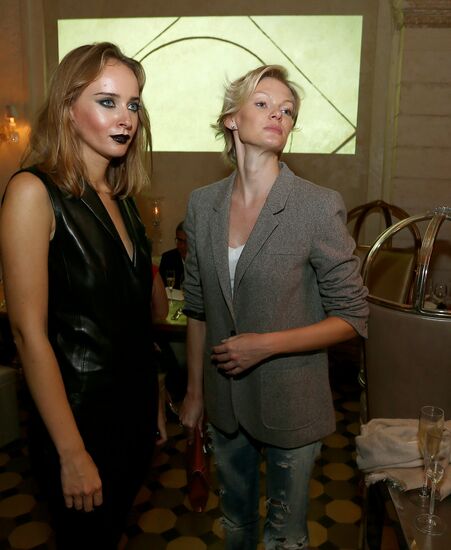 Vadim Zakharov's exhibition kick-off dinner