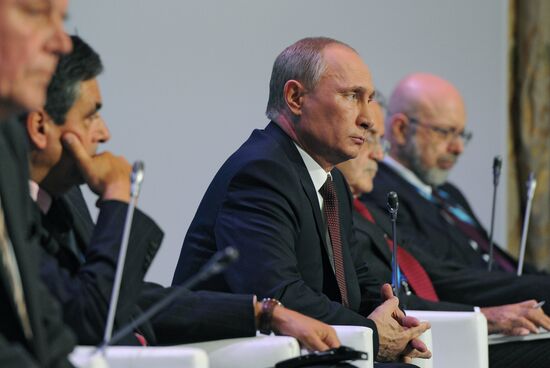 Svetlana Mironyuk at meeting of Valdai Discussion Club