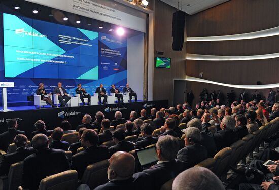 Svetlana Mironyuk at meeting of Valdai Discussion Club