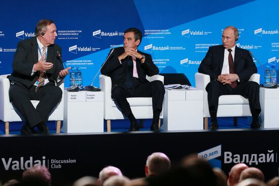 Svetlana Mironyuk at meeting of Valdai Discussion Club