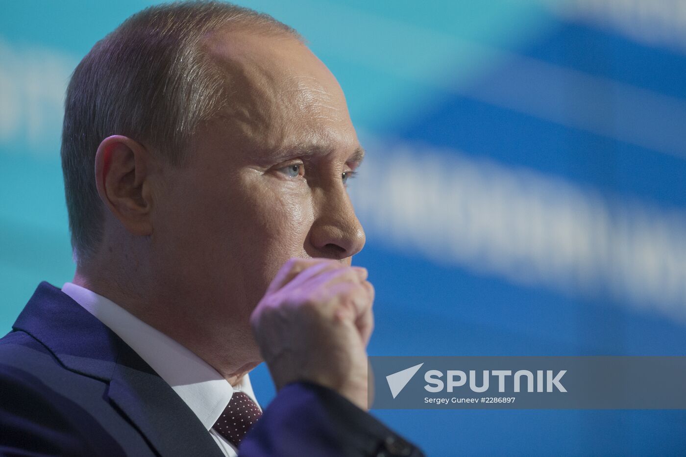 Svetlana Mironyuk at meeting of Valdai Discussion Club