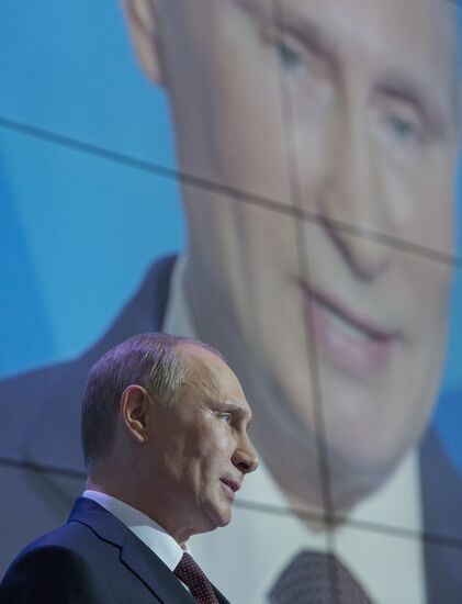 Svetlana Mironyuk at meeting of Valdai Discussion Club