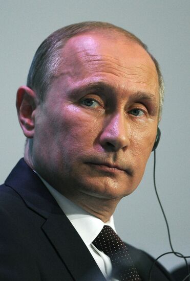 Svetlana Mironyuk at meeting of Valdai Discussion Club