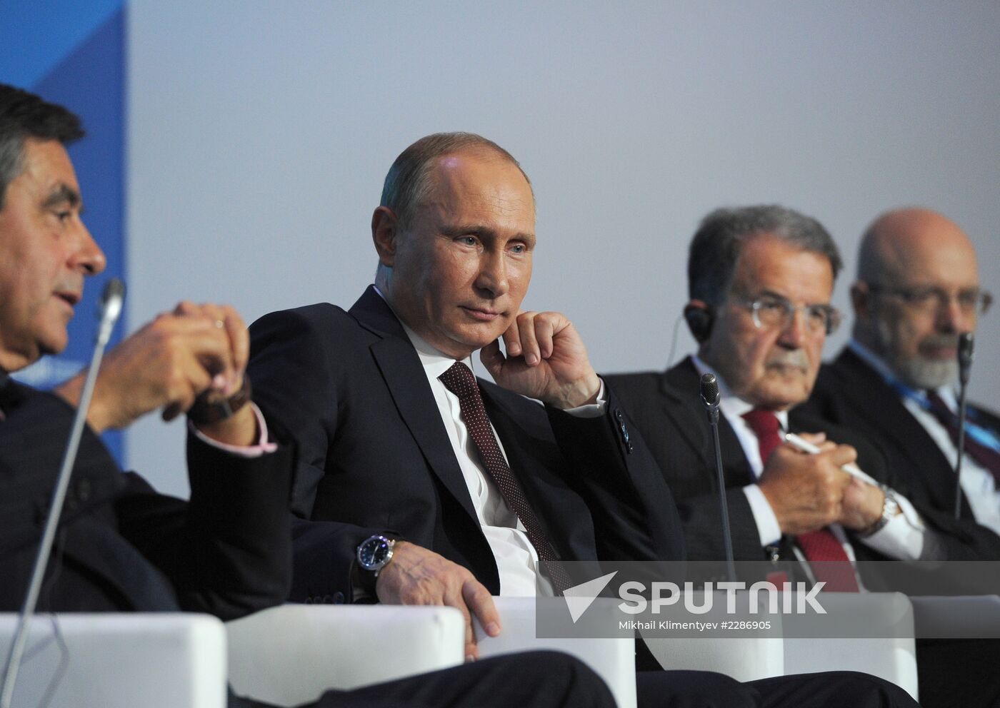 Svetlana Mironyuk at meeting of Valdai Discussion Club