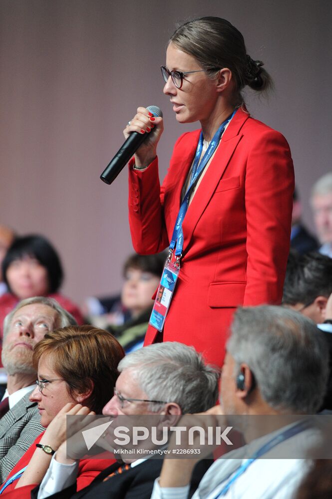 Svetlana Mironyuk at meeting of Valdai Discussion Club