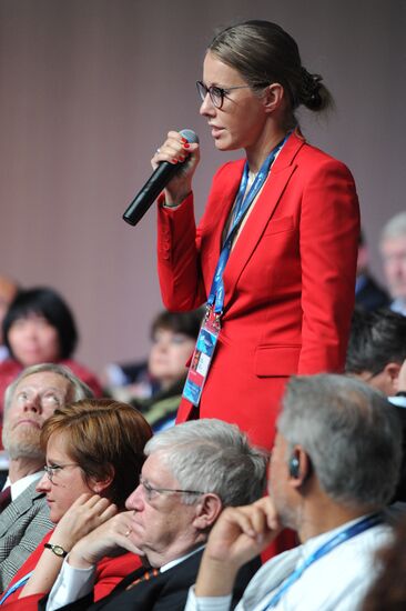Svetlana Mironyuk at meeting of Valdai Discussion Club