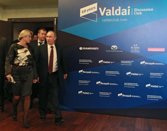 Svetlana Mironyuk at meeting of Valdai Discussion Club