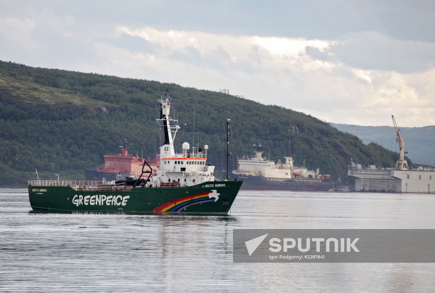 Greenpeace ship Arctic Sunrise seized by Russian coast guard