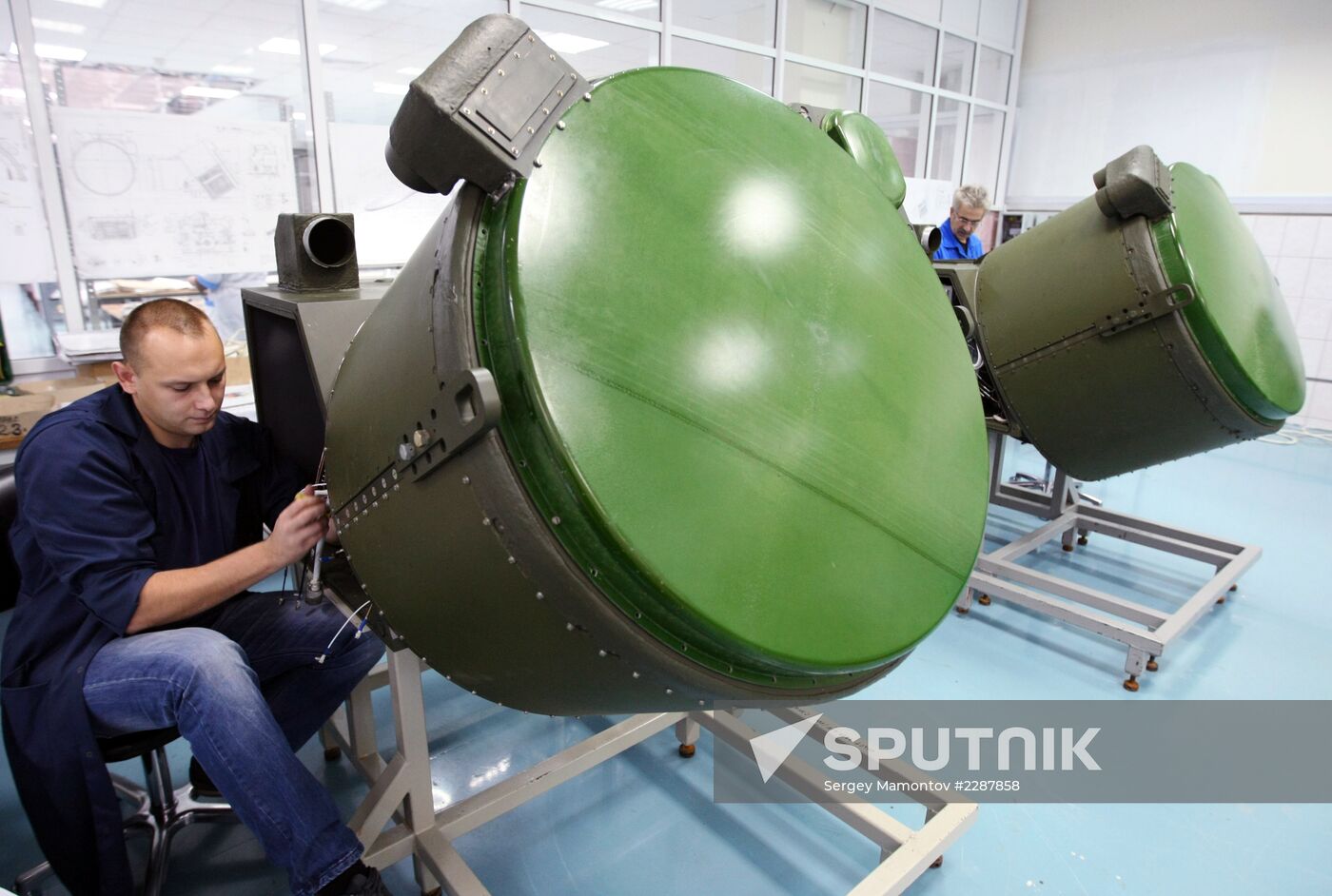 Dmitry Rogozin visits Scheglovsky Val