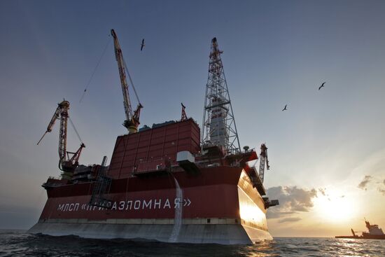 Greenpeace ship Arctic Sunrise seized by Russian coast guard