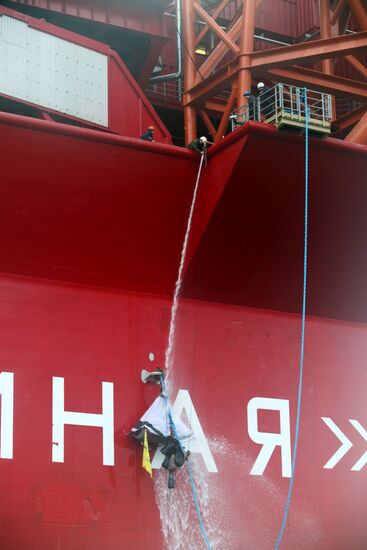 Greenpeace ship Arctic Sunrise seized by Russian coast guard