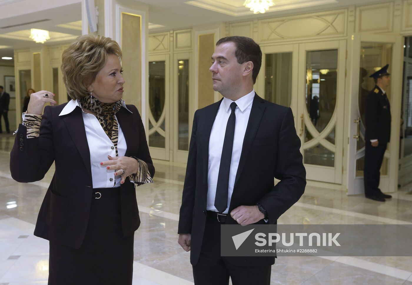 Dmitry Medvedev meets with Federation Council's administration