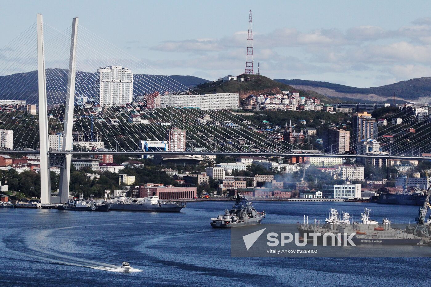 Pacific Fleet ships come back