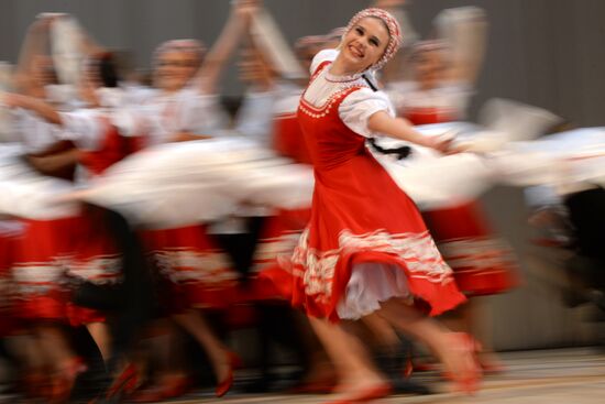 Premiere of 77th season of Igor Moiseyev Dance Ensemble