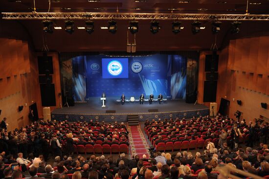 Vladimir Putin at International Arctic Forum in Salekhard