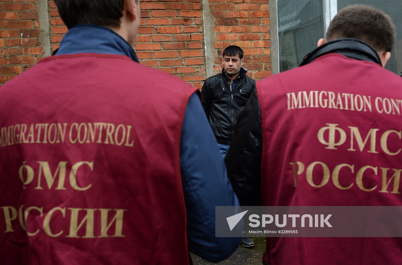Federal Migration Service's raid to identify illegal migrants