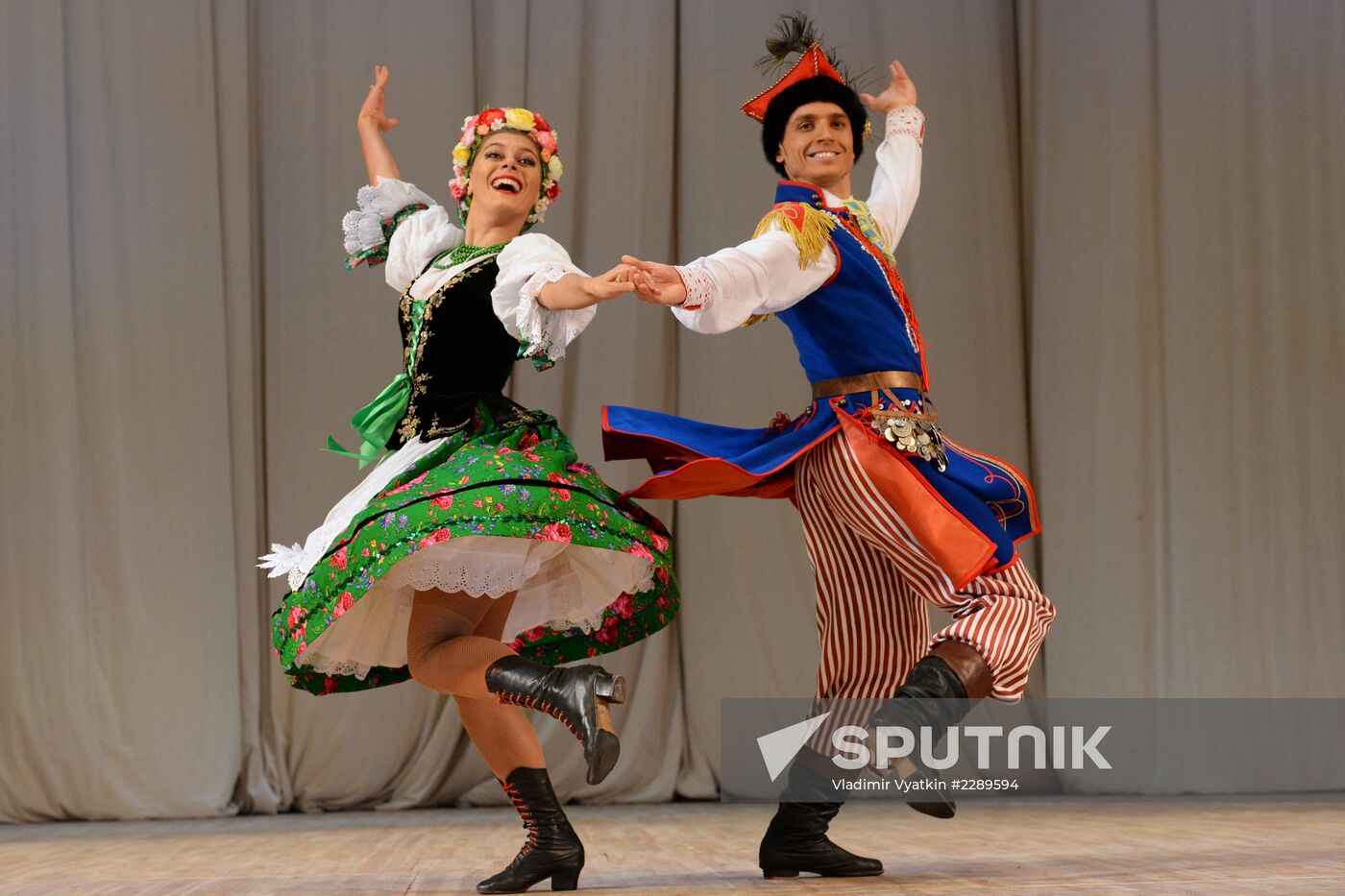 Premiere of 77th season of Igor Moiseyev Dance Ensemble