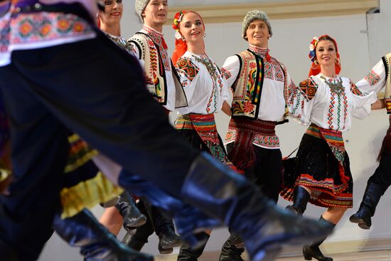 Premiere of 77th season of Igor Moiseyev Dance Ensemble