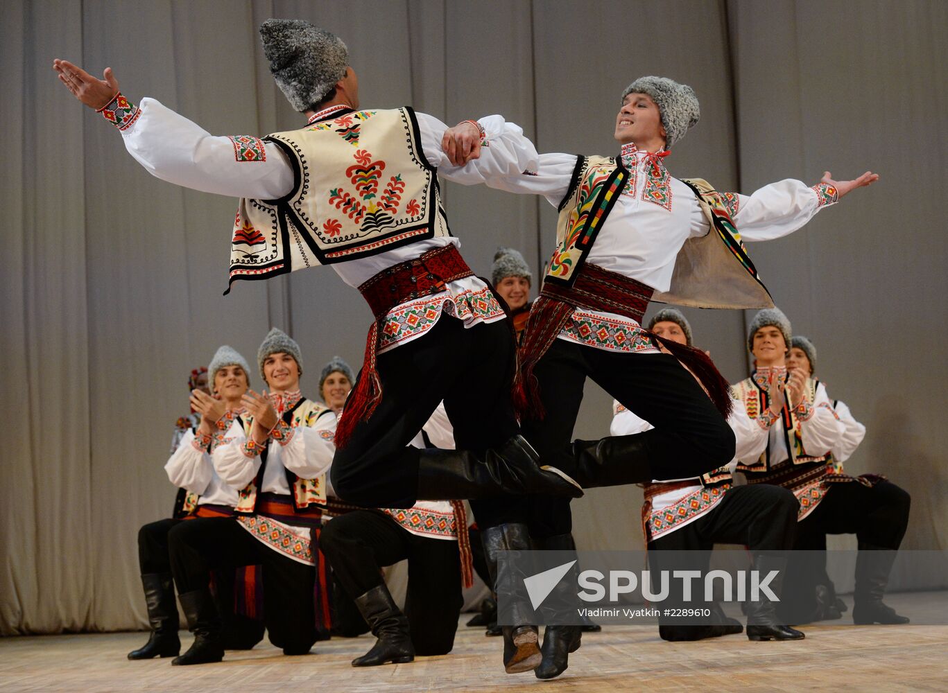 Premiere of 77th season of Igor Moiseyev Dance Ensemble