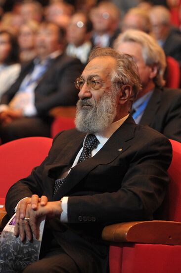 Vladimir Putin at International Arctic Forum in Salekhard