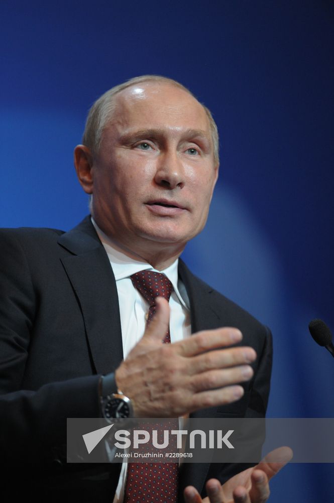 Vladimir Putin at International Arctic Forum in Salekhard