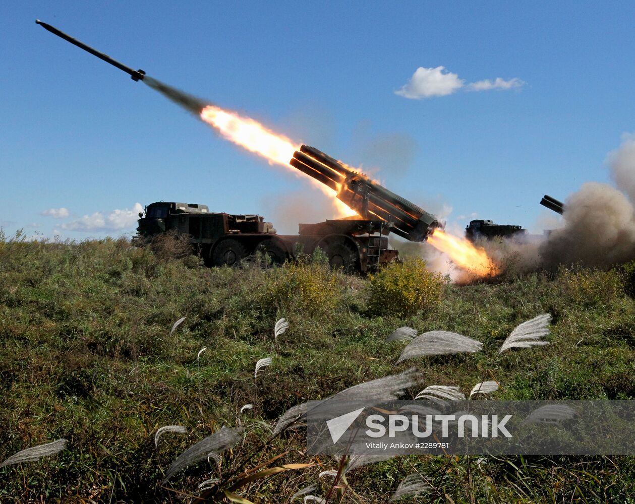 Artillery units in training in Primorye Territory