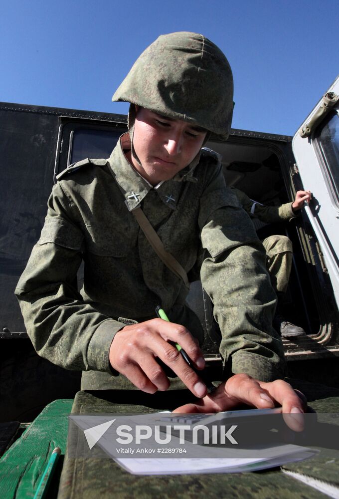 Artillery units in training in Primorye Territory