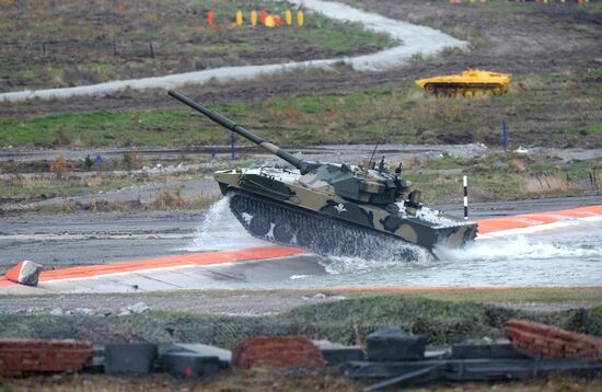 Russian Expo Arms 2013