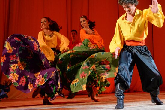 Premiere of 77th season of Igor Moiseyev Dance Ensemble