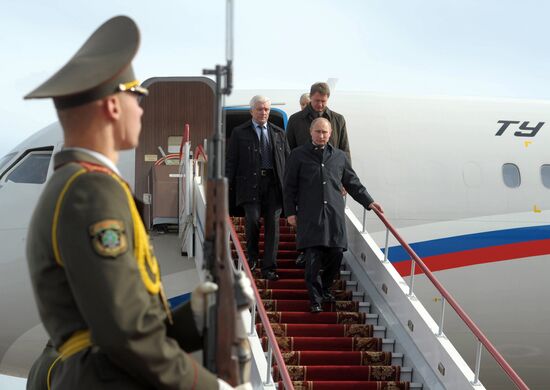 Vladimir Putin visits Belarus