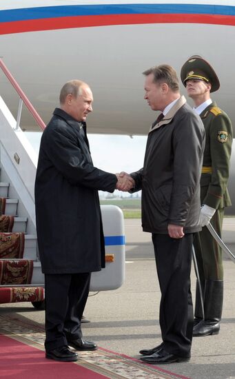 Vladimir Putin visits Belarus