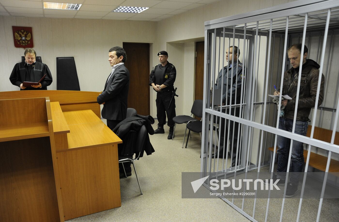 Murmansk Court arrests Prirazlomnaya attackers