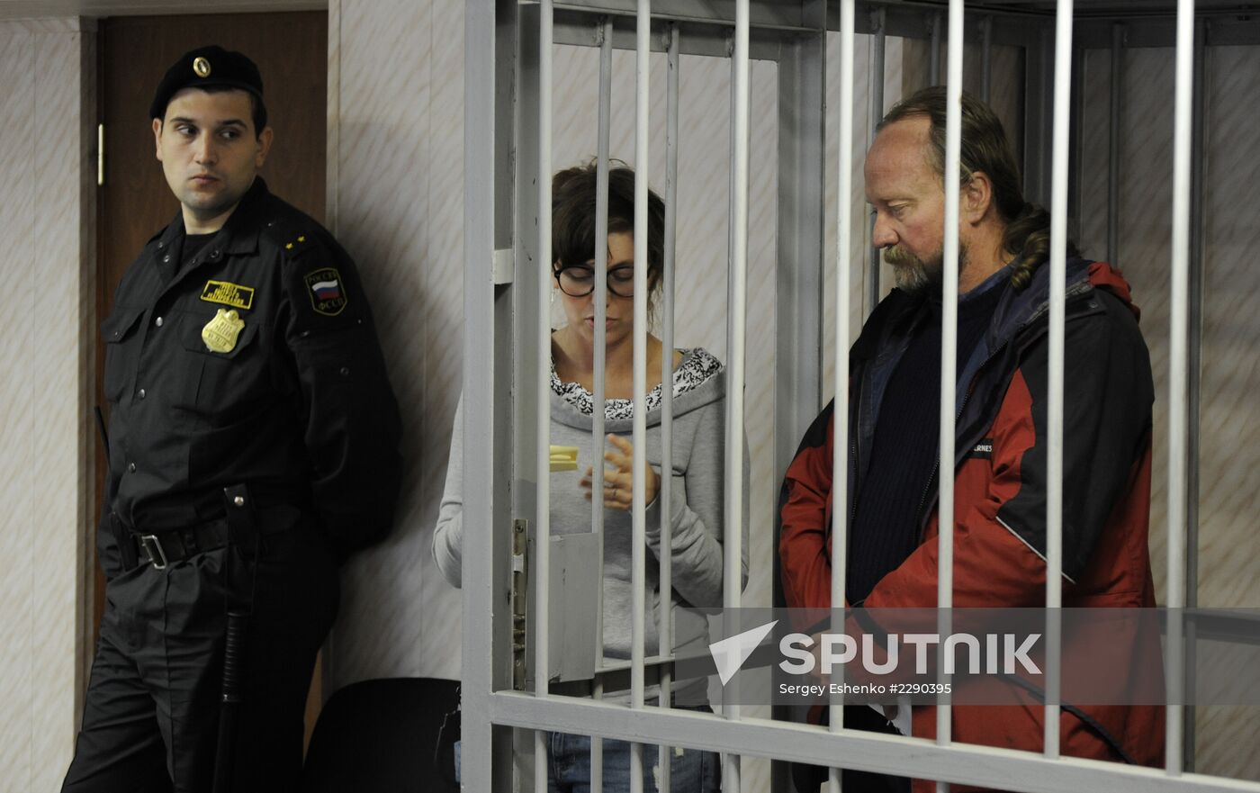 Murmansk Court arrests Prirazlomnaya attackers